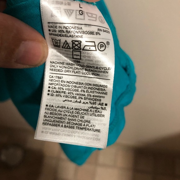 Dress - Picture 4 of 4